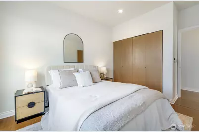 668 S Lane Street #704, Seattle, WA 98104 - Photo 5