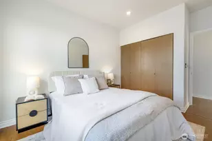 668 S Lane St, Seattle, WA 98104 - Photo 5