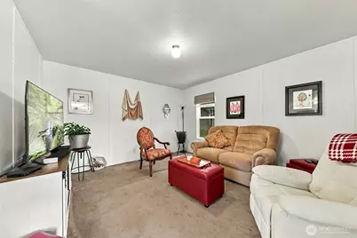 2500 S 370th Street #132, Federal Way, WA 98003 - Photo 3
