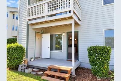485 SW Bayshore Drive #C102, Oak Harbor, WA 98277 - Photo 31