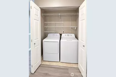 485 SW Bayshore Drive #C102, Oak Harbor, WA 98277 - Photo 25