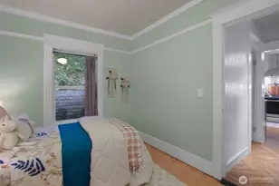 2106 Fairmount Ave SW, Seattle, WA 98126 - Photo 23