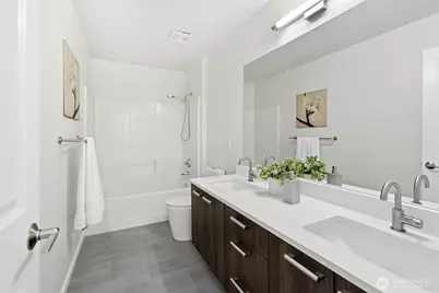 23912 SE 7th St, Sammamish, WA 98074 - Photo 29