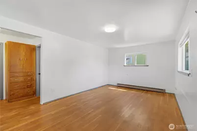 2205 Columbia Ave, Everett, WA 98203 - Photo 5