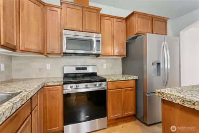 2433 43rd Avenue SE, Puyallup, WA 98374 - Photo 9