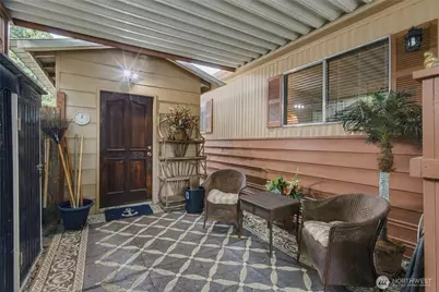319 Laird Place, Burlington, WA 98233 - Photo 5