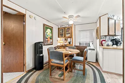319 Laird Place, Burlington, WA 98233 - Photo 9