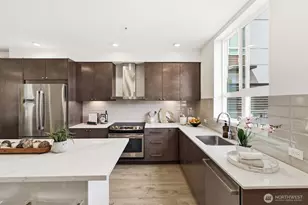 1498 NW 75th St, Seattle, WA 98117 - Photo 13