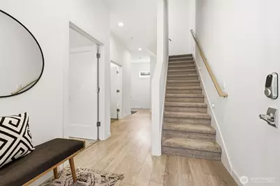 1498 NW 75th Street, Seattle, WA 98117 - Photo 5