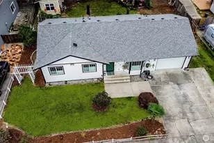 412 Volesky Dr SE, Rainier, WA 98576 - Photo 3
