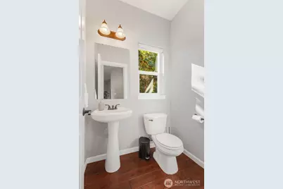 1701 Queen Ct NE, Renton, WA 98056 - Photo 7