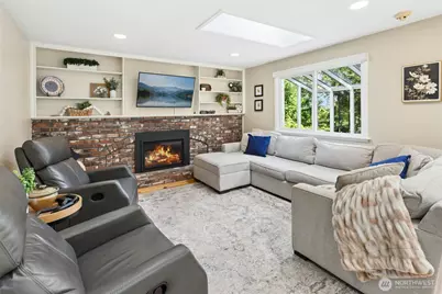 12406 SE 47th Street, Bellevue, WA 98006 - Photo 5