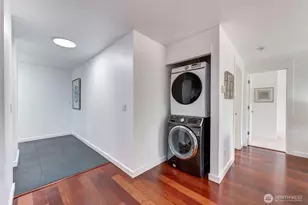 840 NE 125th St, Seattle, WA 98125 - Photo 17