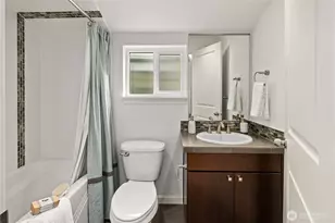 314 NW 54th St, Seattle, WA 98107 - Photo 13