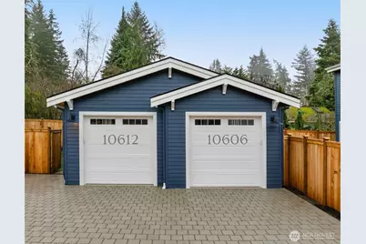 10612 NE 54th Lane, Kirkland, WA 98033 - Photo 3