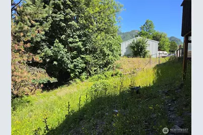801 Division Avenue, Morton, WA 98356 - Photo 23