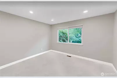19506 134th Avenue SE, Renton, WA 98058 - Photo 15