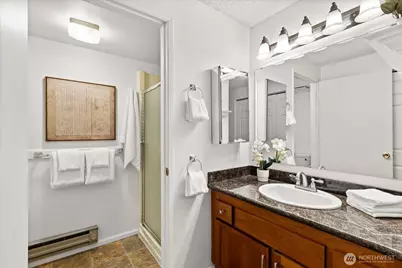 217 Alder Street #101, Edmonds, WA 98020 - Photo 17