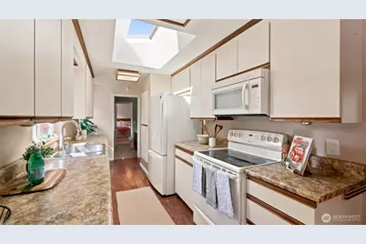 17809 147th Avenue SE, Renton, WA 98058 - Photo 7