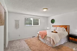 17809 147th Ave SE, Renton, WA 98058 - Photo 11