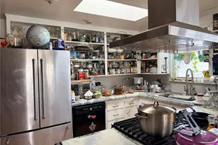 8629 16th Ave SW, Seattle, WA 98106 - Photo 3