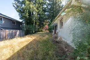 12420 NE 87th St, Kirkland, WA 98072 - Photo 17