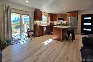 851 Thomas St, Forks, WA 98331 - Photo 3