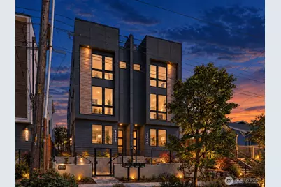 4326 Woodlawn Avenue N #B, Seattle, WA 98103 - Photo 1