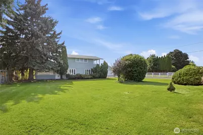 4537 Dunn Street NE, Moses Lake, WA 98837 - Photo 5