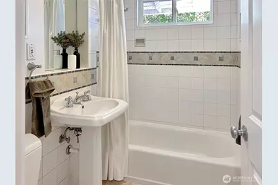 411 10th Avenue, Kirkland, WA 98033 - Photo 13