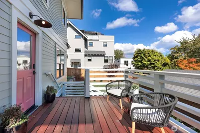 4106 Burke Avenue N, Seattle, WA 98103 - Photo 33