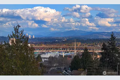 4106 Burke Avenue N, Seattle, WA 98103 - Photo 39