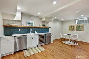4106 Burke Ave N, Seattle, WA 98103 - Photo 29