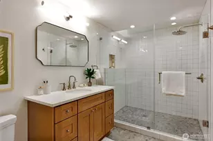 4106 Burke Ave N, Seattle, WA 98103 - Photo 31