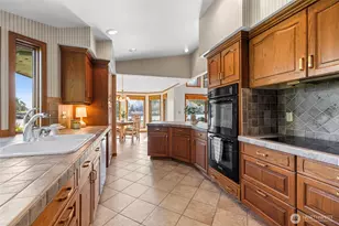 119 Lummi Dr, La Conner, WA 98257 - Photo 5