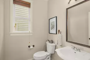 8642 NE 123rd Pl, Kirkland, WA 98034 - Photo 19