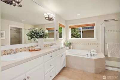 8642 NE 123rd Place, Kirkland, WA 98034 - Photo 23