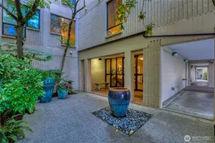 8003 Sand Point Way NE, Seattle, WA 98115 - Photo 23