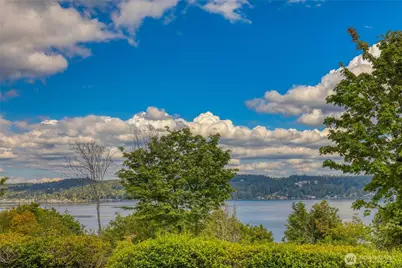 8003 Sand Point Way NE #B23, Seattle, WA 98115 - Photo 1
