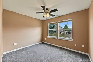11407 135th St E, Puyallup, WA 98374 - Photo 21