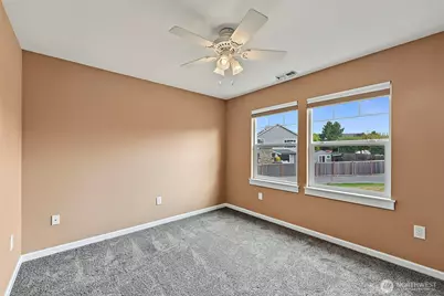 11407 135th Street E, Puyallup, WA 98374 - Photo 23