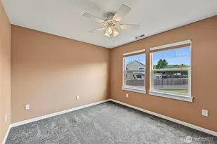 11407 135th St E, Puyallup, WA 98374 - Photo 23