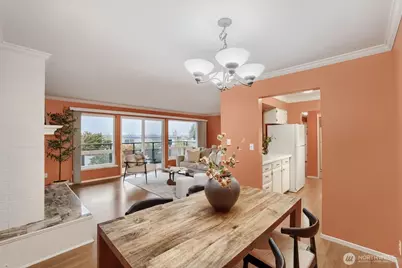 550 Elm Way #206, Edmonds, WA 98020 - Photo 7