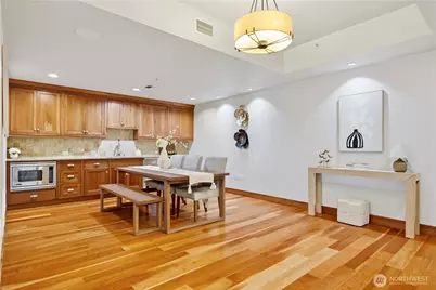 10620 NE 9th Place #TH-6, Bellevue, WA 98004 - Photo 7