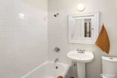 3121 Franklin Avenue E #2, Seattle, WA 98102 - Photo 13