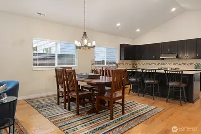 15380 SE 160th Place, Renton, WA 98058 - Photo 17