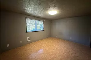 1314 S 10th St, Shelton, WA 98584 - Photo 7