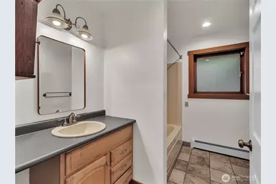17261 Golden View Avenue, La Conner, WA 98257 - Photo 29