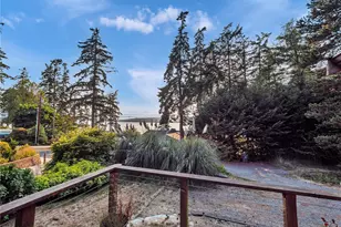 17261 Golden View Ave, La Conner, WA 98257 - Photo 23