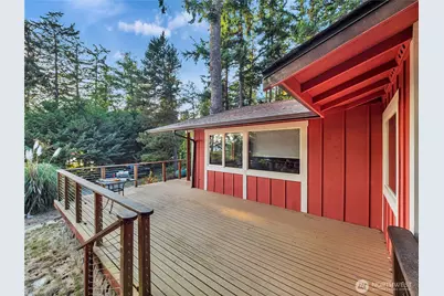 17261 Golden View Avenue, La Conner, WA 98257 - Photo 21